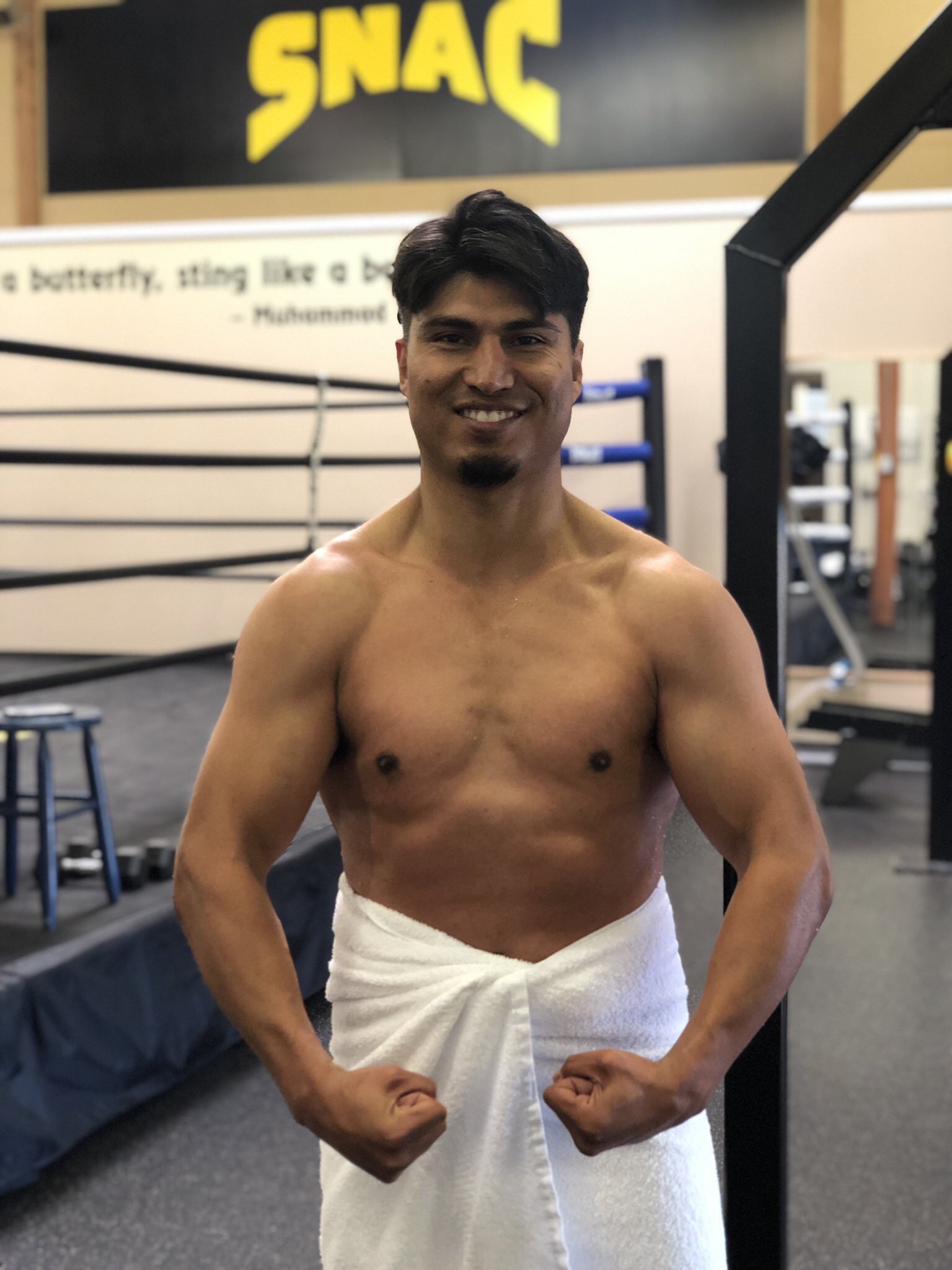 Mikey García se prepara “con todo” para duelo con Spence - Boxeo de ...